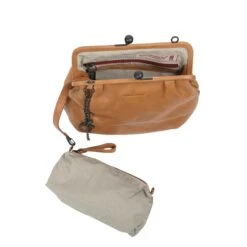 Aunts & Uncles Grandma's Luxury Club Mrs. Fortune Cookie Crossover Bag Caramel -Diverse Tassen image 11376