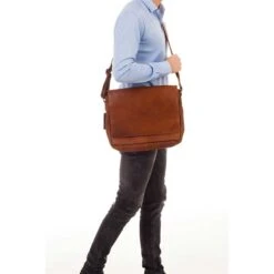 Burkely Vintage Juul Messenger Bag Cognac 23 Burkely Vintage Juul Messenger Bag Cognac -Diverse Tassen image 11588