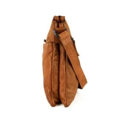 DSTRCT Harrington Road Crossbody Cognac 8 DSTRCT Harrington Road Crossbody Cognac -Diverse Tassen image 11868