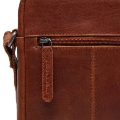 The Chesterfield Brand Arenas Schoudertas Cognac 11 The Chesterfield Brand Arenas Schoudertas Cognac -Diverse Tassen image 12317