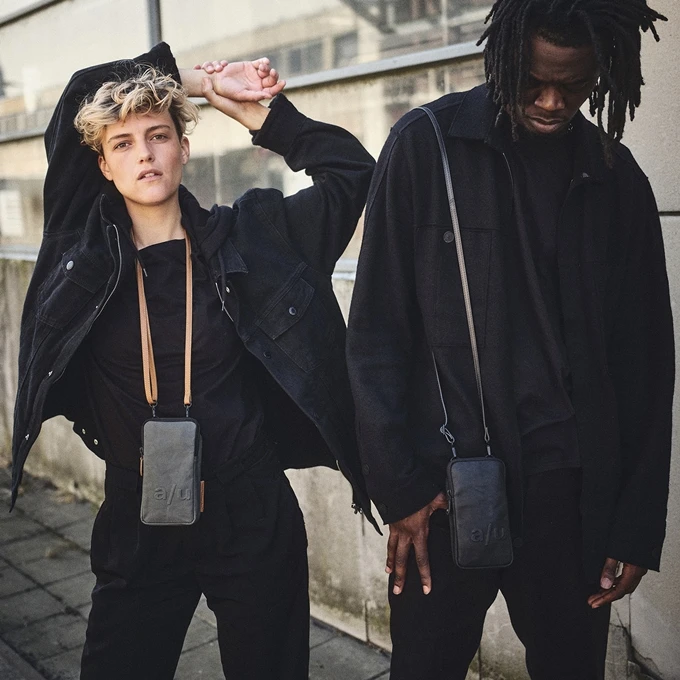 Aunts & Uncles Japan Uji Phonebag Fallen Rock 4 Aunts & Uncles Japan Uji Phonebag Fallen Rock - Afbeelding 2