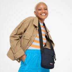 Eastpak The One Ultra Marine -Diverse Tassen image 14548