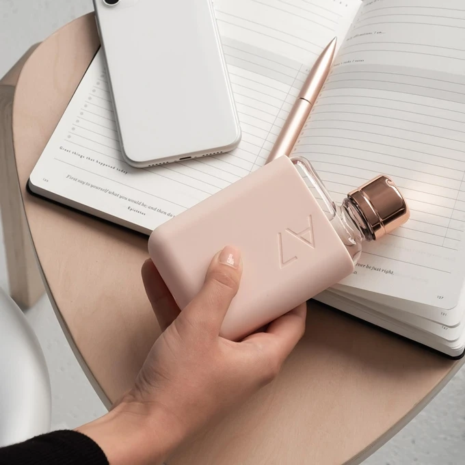 Memobottle A7 Silicon Sleeve Pale Coral 4 Memobottle A7 Silicon Sleeve Pale Coral - Afbeelding 2