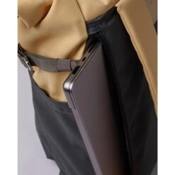 Sandqvist Ilon Backpack Multi Wheat 12 Sandqvist Ilon Backpack Multi Wheat -Diverse Tassen image 3930