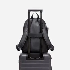 Horizn Studios Shibuya Daypack M All Black -Diverse Tassen image 6807