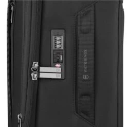 Victorinox Crosslight Frequent Flyer Softside Carry-On Black 28 Victorinox Crosslight Frequent Flyer Softside Carry-On Black -Diverse Tassen image 9992